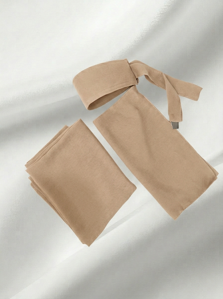 طقم قطعتين (طرحة و نقاب مقوى طبي)