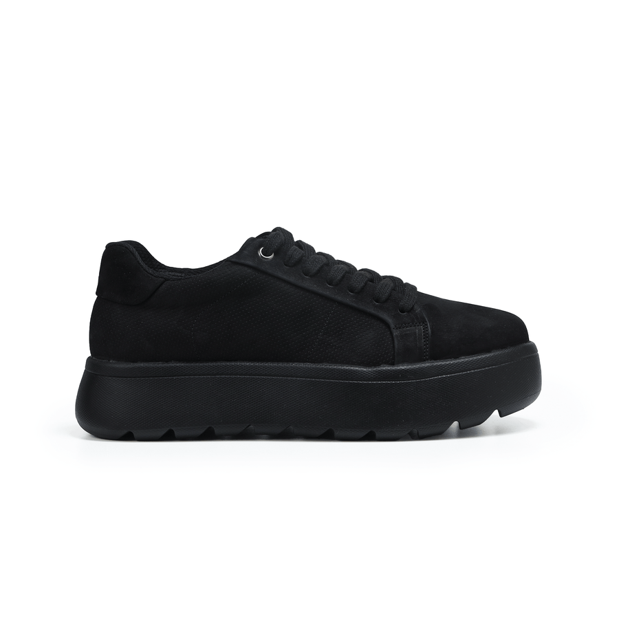 Adam's sneakers, Code 526527