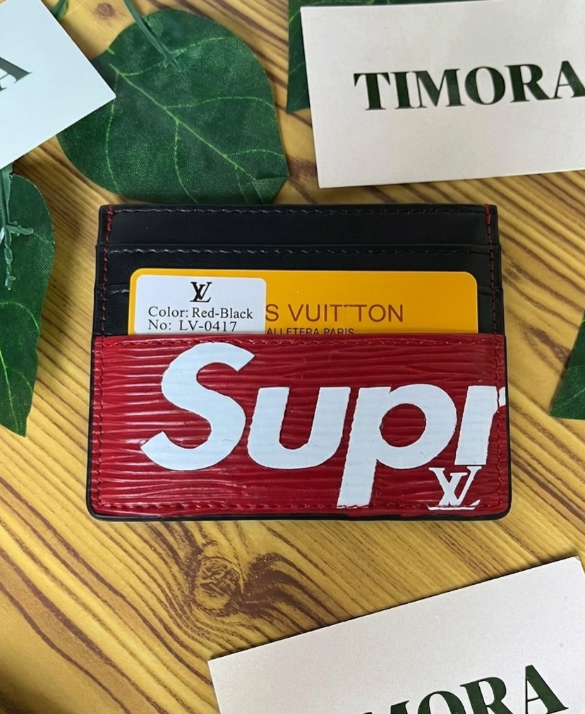 Supreme Card holder