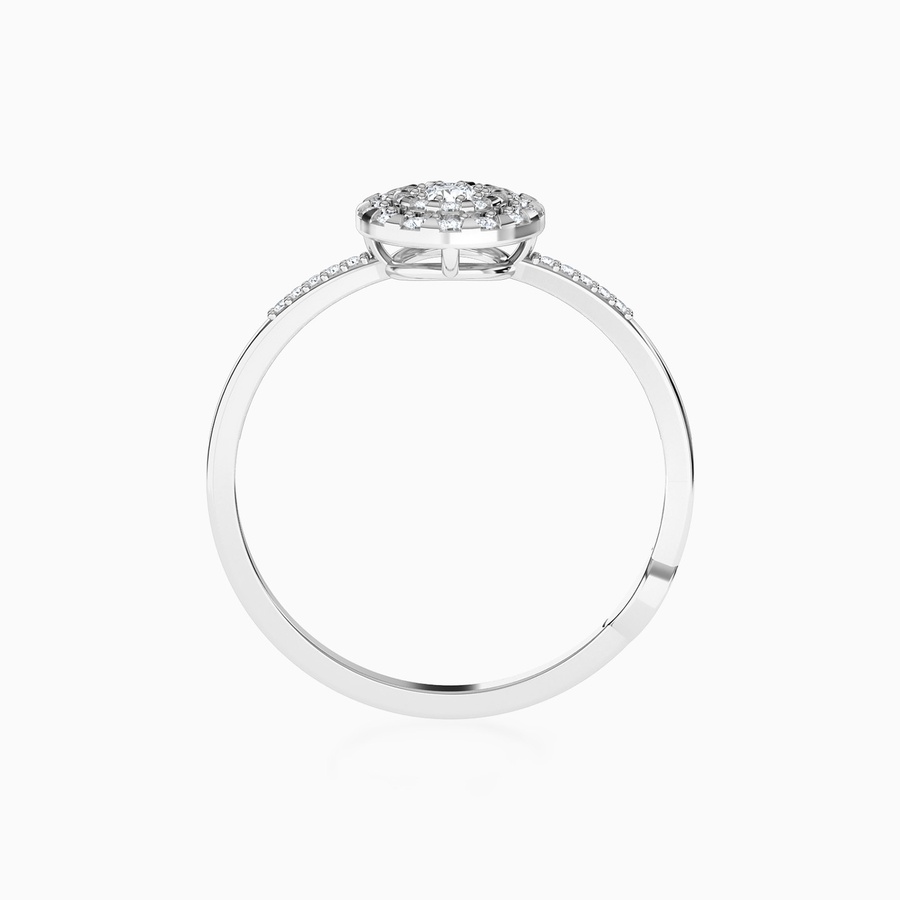 Floral Round Halo Diamond Ring In 18K Gold