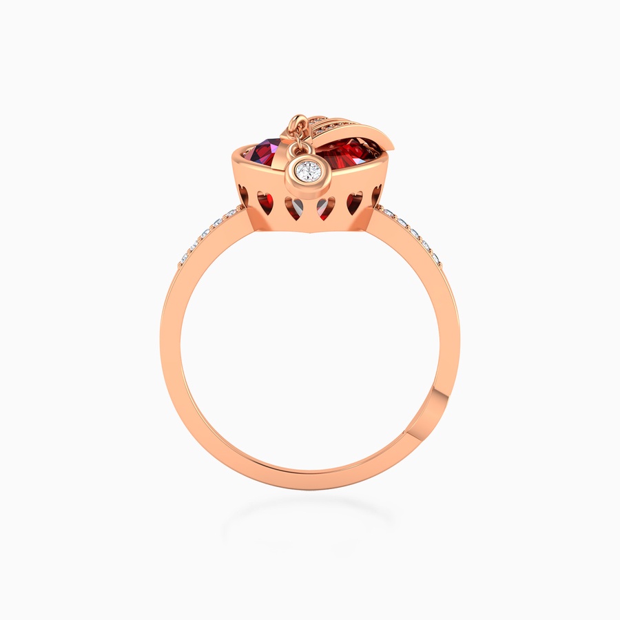 Heart Red Stone & Diamonds Ring in 18K Gold