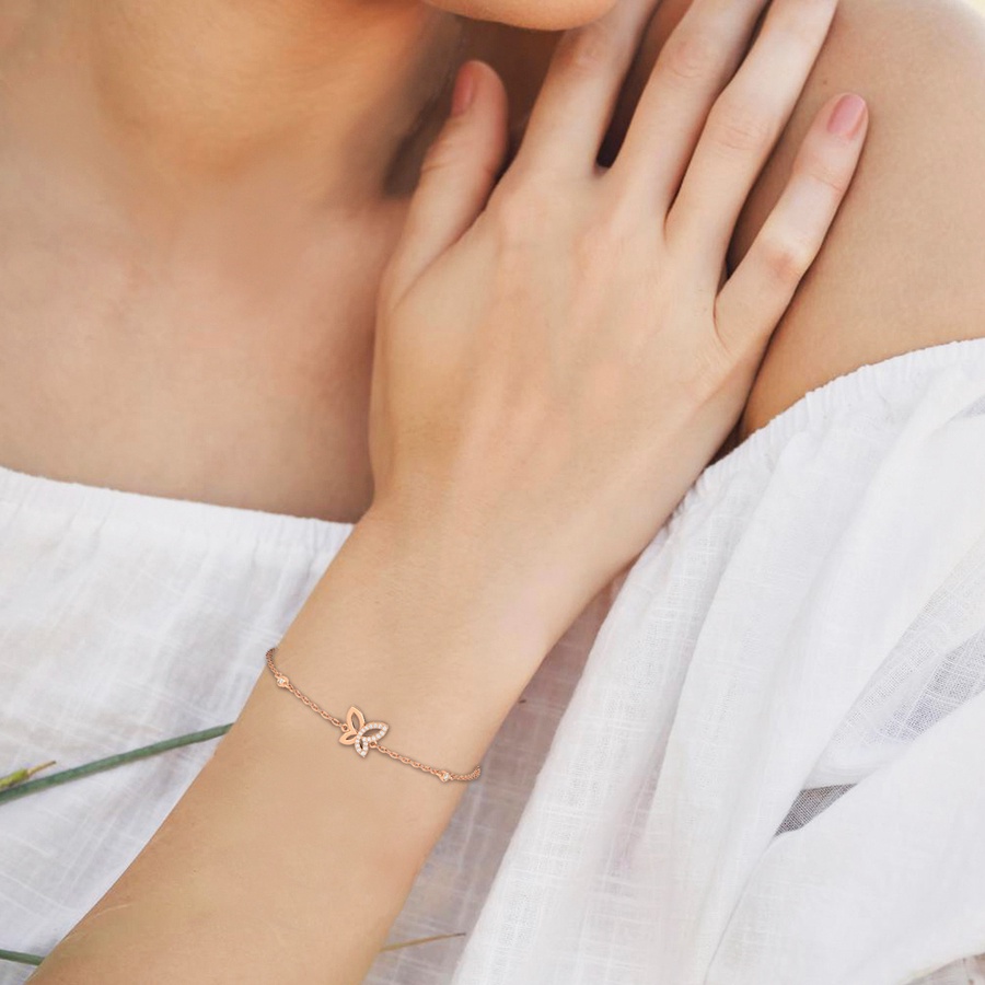 Butterfly Diamond Chain Bracelet In 18K Gold
