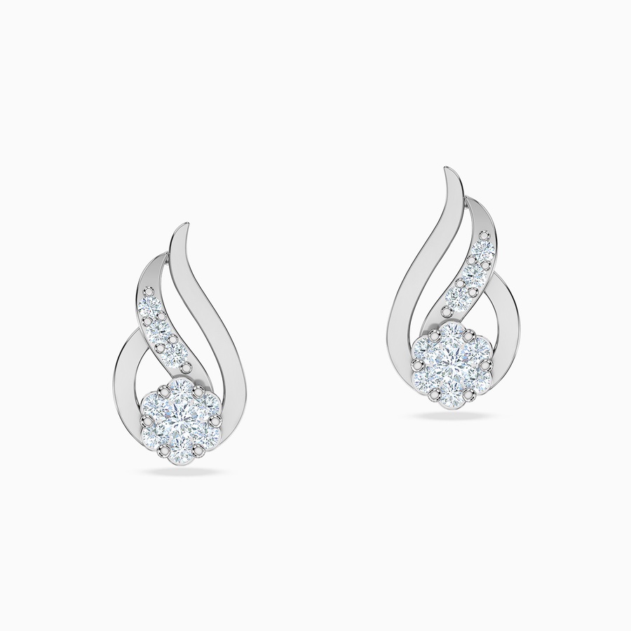 Wave Diamond Stud Earrings in 18K Gold