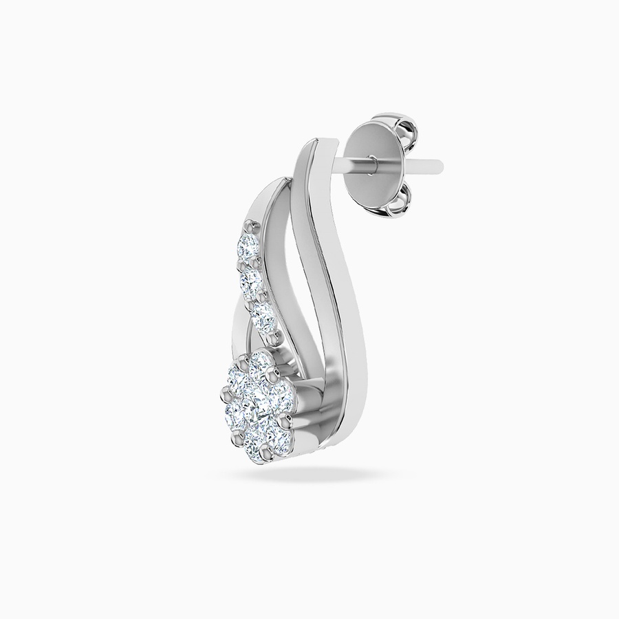 Wave Diamond Stud Earrings in 18K Gold