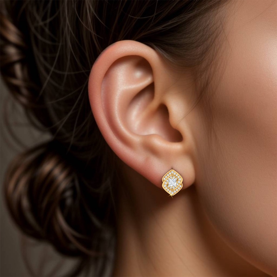 Interlocked Squares Diamond Stud Earrings in 18K Gold