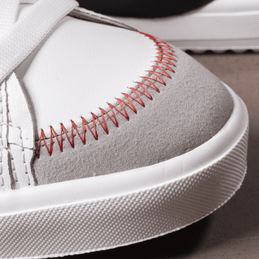 Nike Half Sneaker FL12