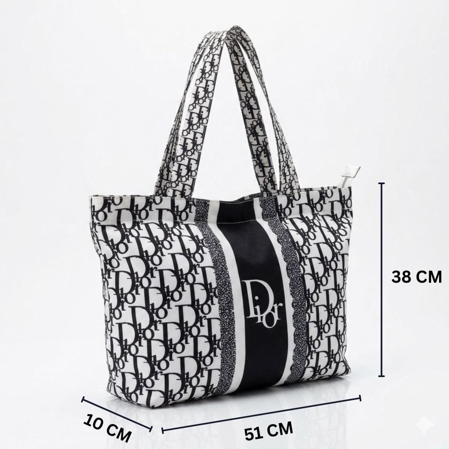  شنطة توت صيفي للبحر (Tote Bag) بطبعات تريندي وحمالات عريضة | Demand & Beyond