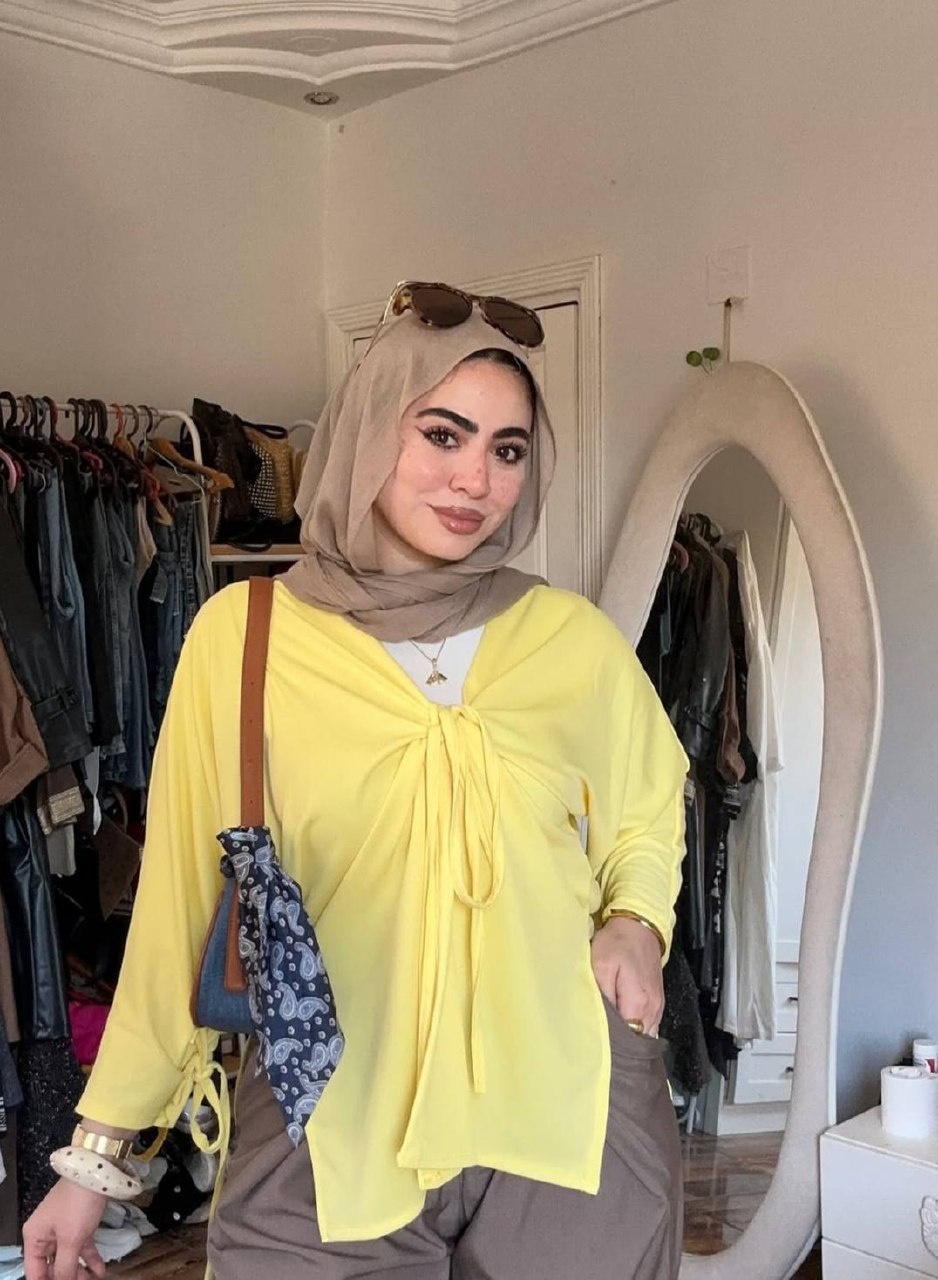بلوزة كتان شيك