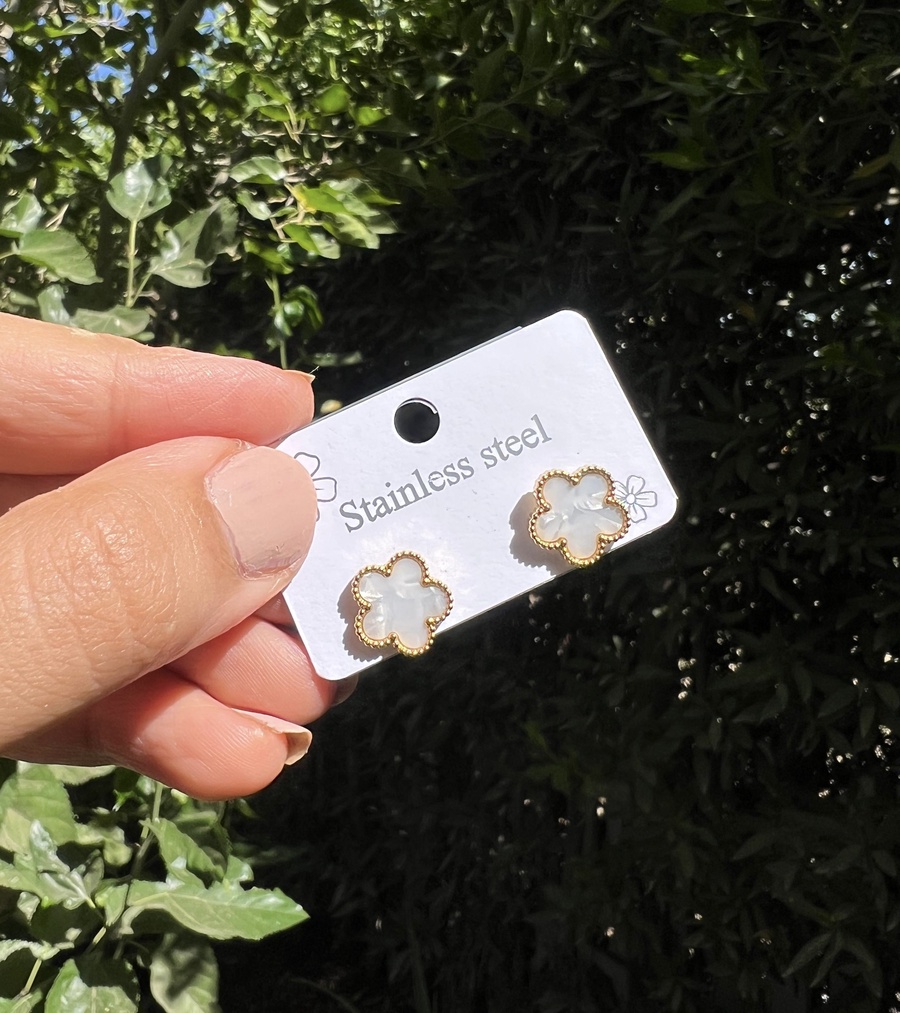 Warda Earring