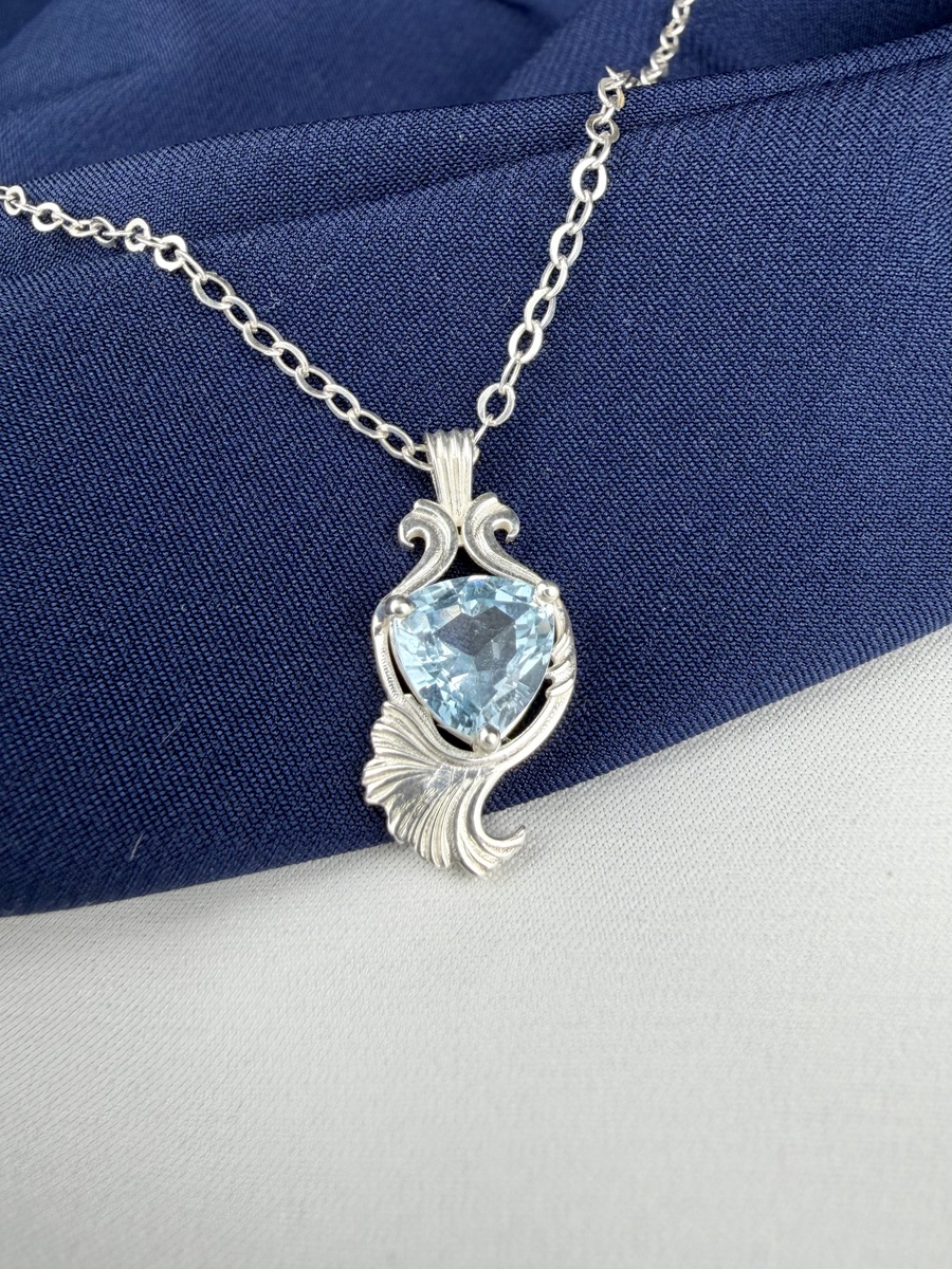 Topaz 925 Silver Pendant - IGI Certified - Trillion Mermaid Design