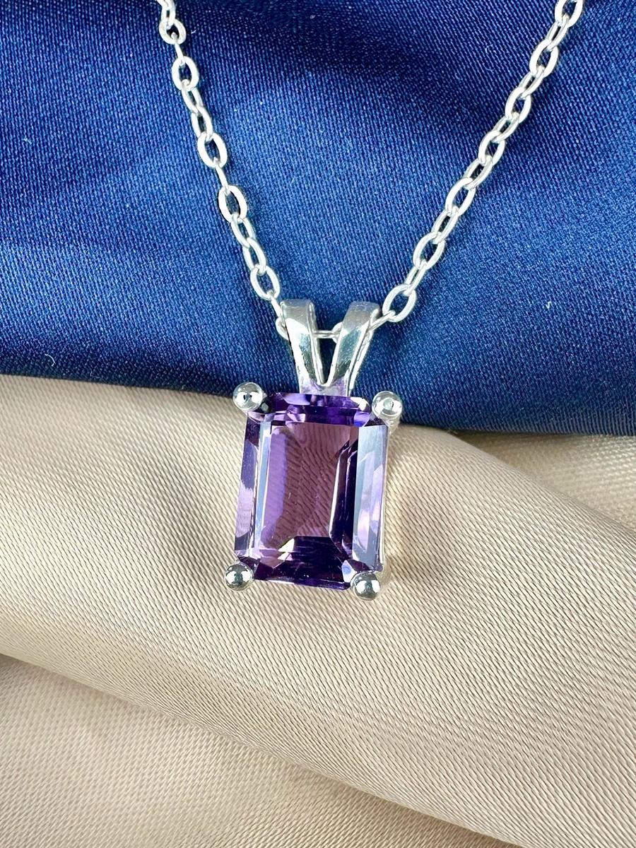 Amethyst 925 Silver Pendant- IGI Certified - Simple Split Hanger Design