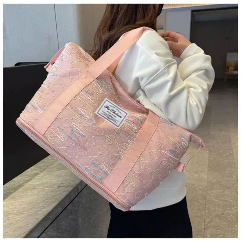 شنطة سفر ورحلات قماش مطرزة - قابلة للتوسيع (Tote Bag) | Demand & Beyond