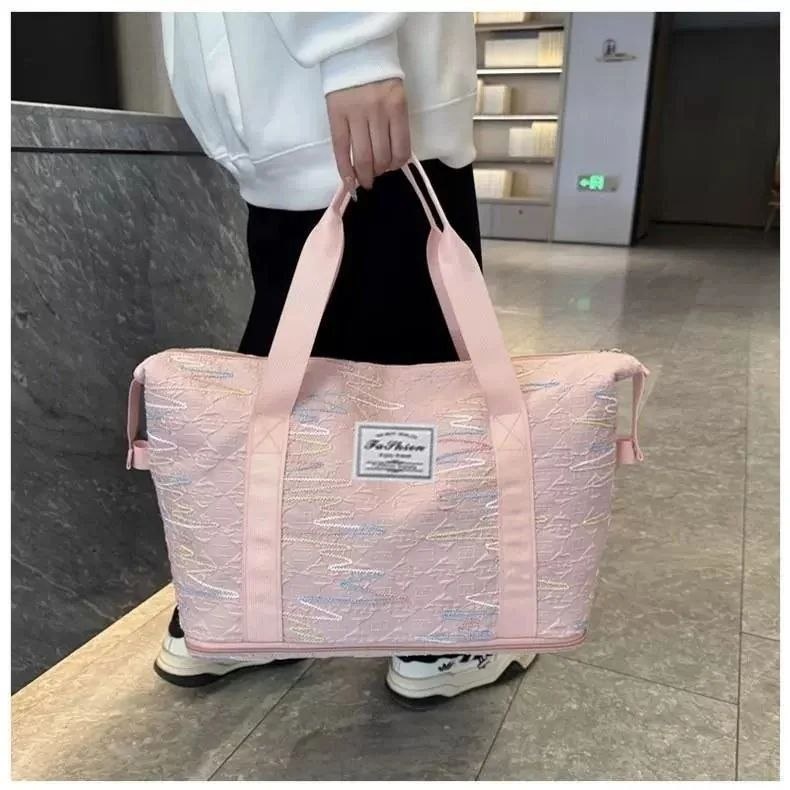 شنطة سفر ورحلات قماش مطرزة - قابلة للتوسيع (Tote Bag) | Demand & Beyond