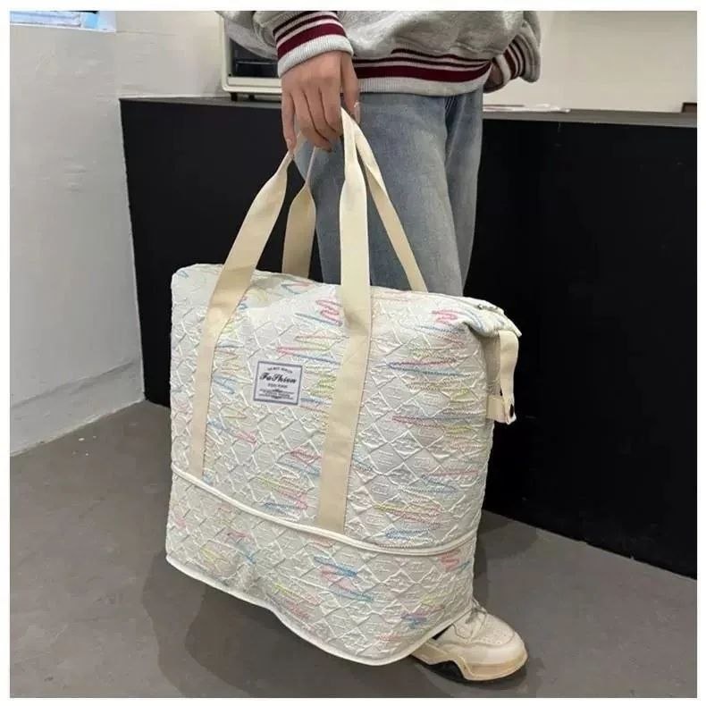 شنطة سفر ورحلات قماش مطرزة - قابلة للتوسيع (Tote Bag) | Demand & Beyond