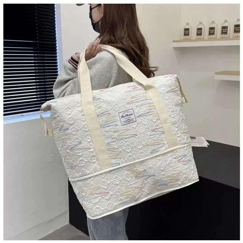 شنطة سفر ورحلات قماش مطرزة - قابلة للتوسيع (Tote Bag) | Demand & Beyond