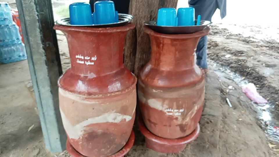 زير الماء الوقفية (مشروع سقيا الخير) للعابرين