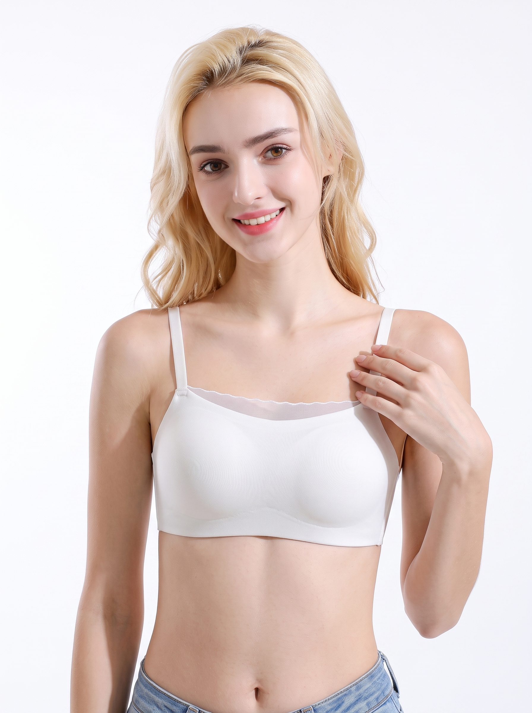Seamless Scalloped Edge Comfort Bra