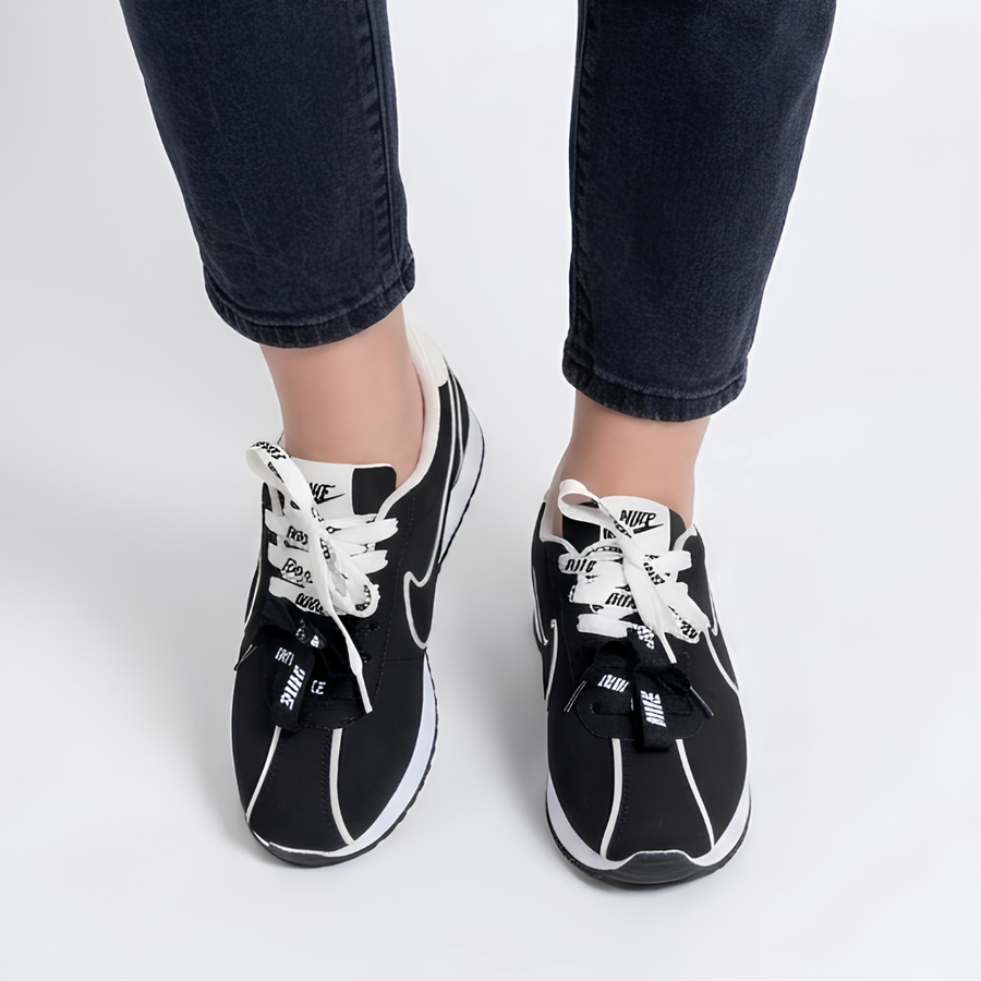 Ruqqi _ Nike cortez