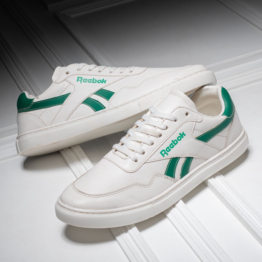 كوتشي فلات REEBOK