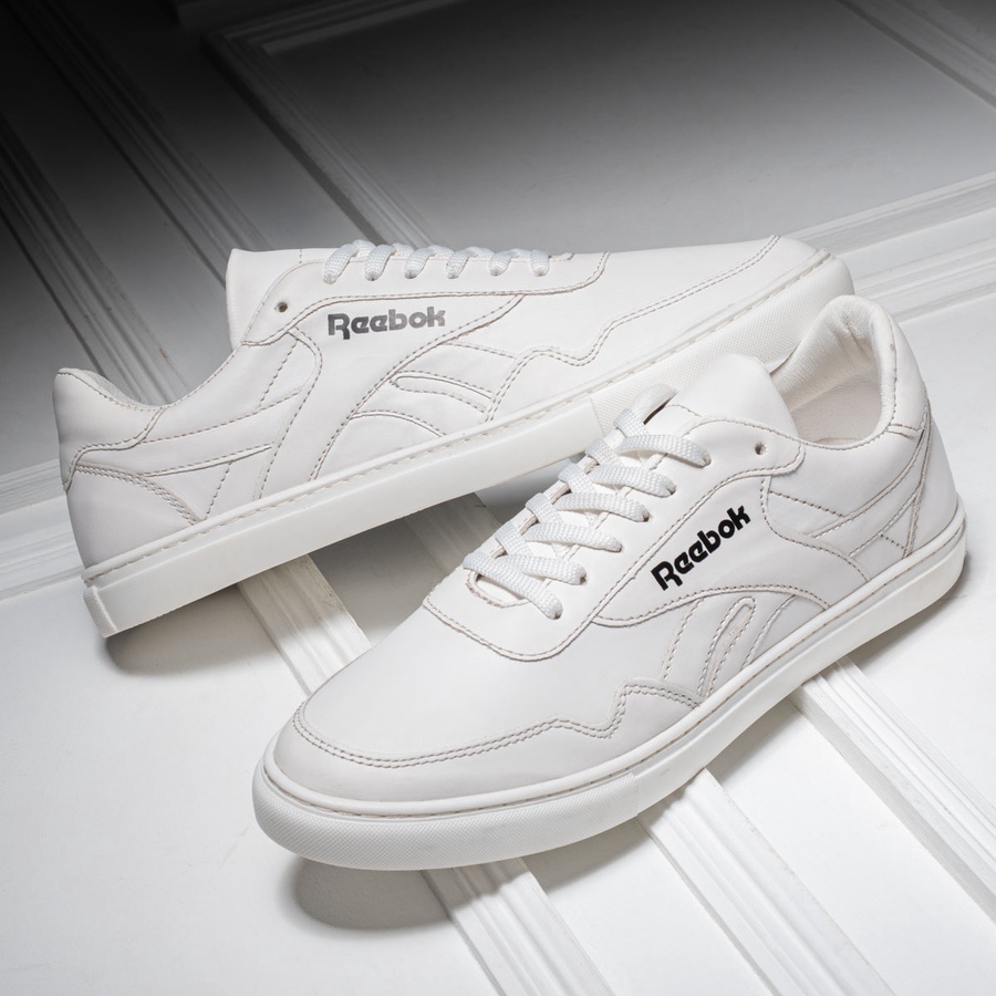 كوتشي فلات REEBOK