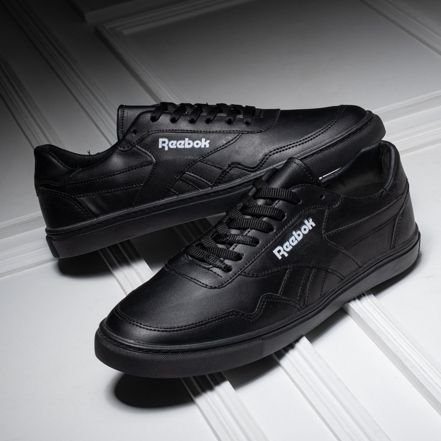 كوتشي فلات REEBOK
