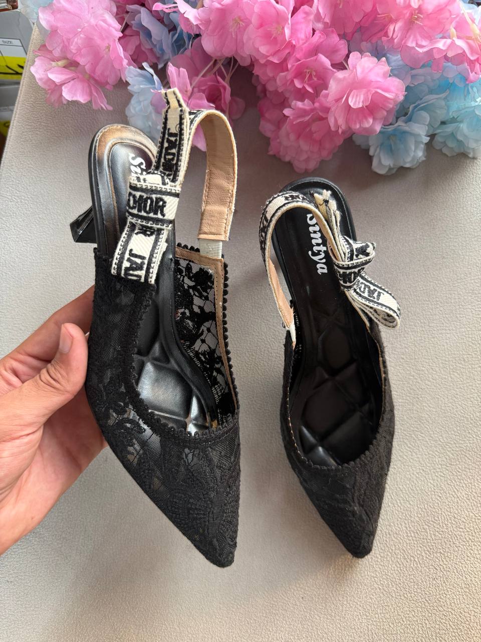 heels-n2373