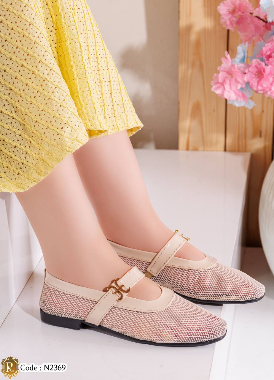 ballerina-N2369