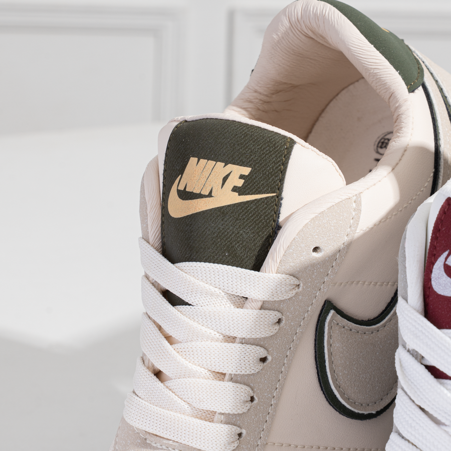 Nike SV99