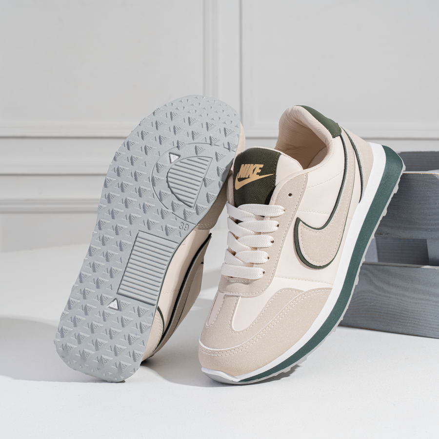 Nike SV99