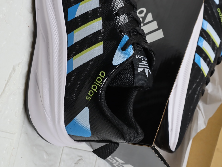 Adidas Running Shoes SV93