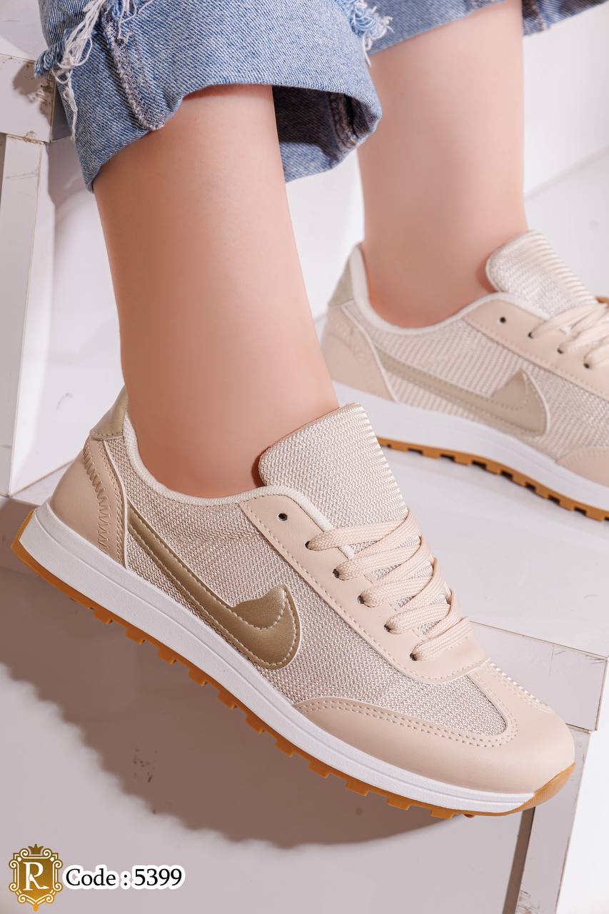 sneaker-5399