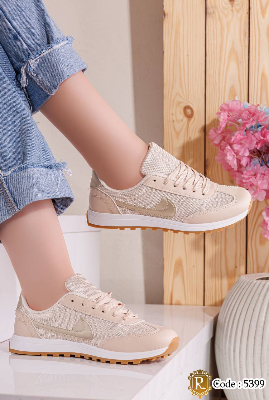 sneaker-5399