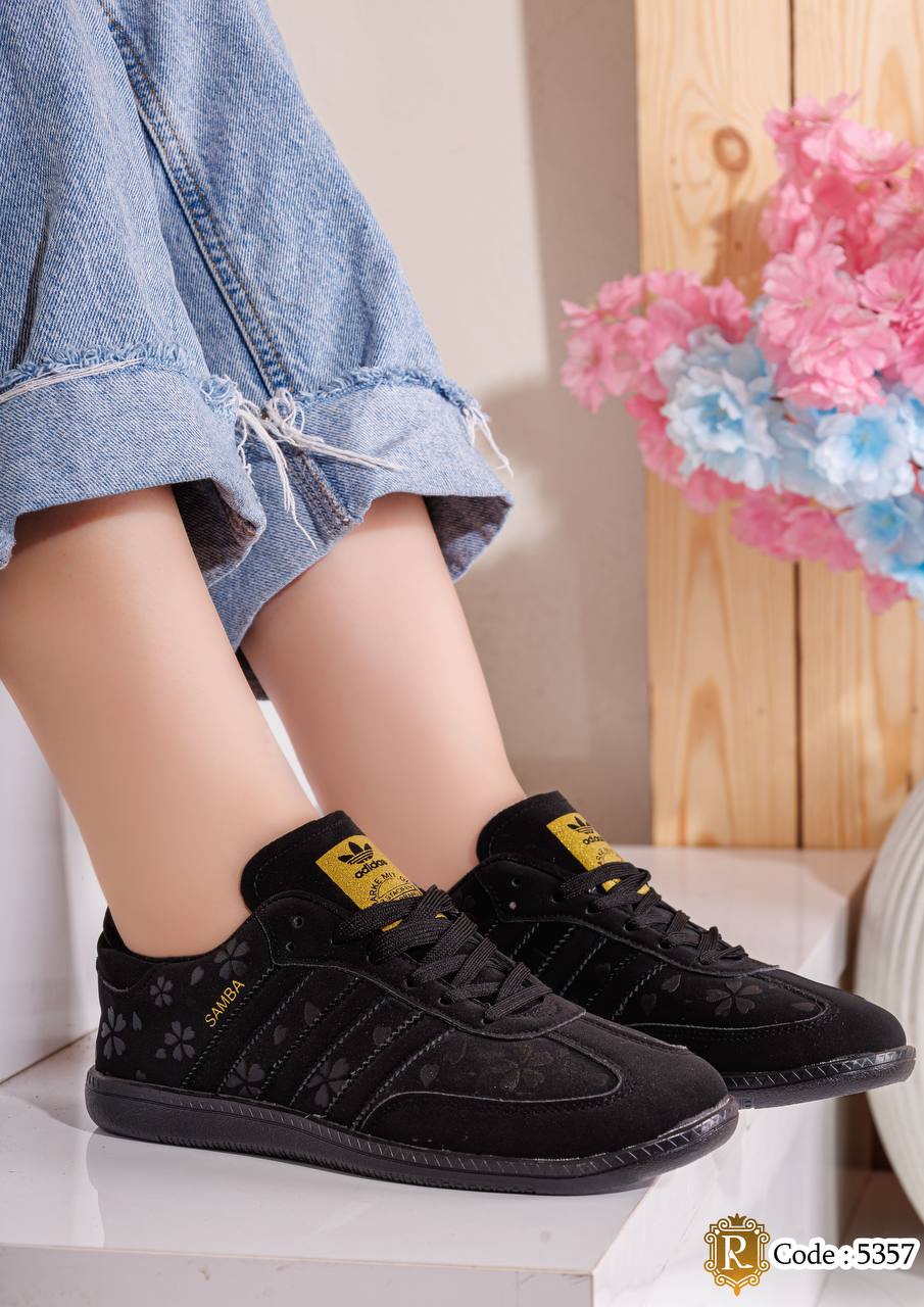 sneaker-5357