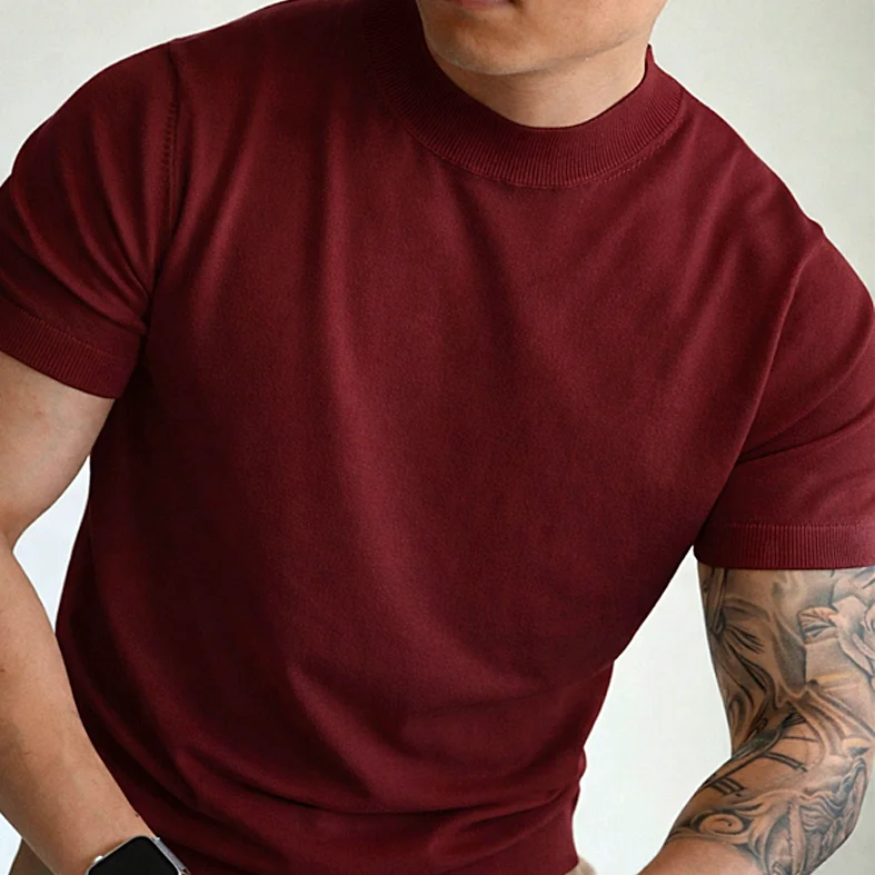 Basic men's knitwear