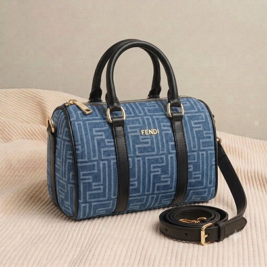 شنطة كروس حريمي بتصميم مستوحى من ماركة "Fendi " خامة premium بنقشة الماركة | Demand & Beyond