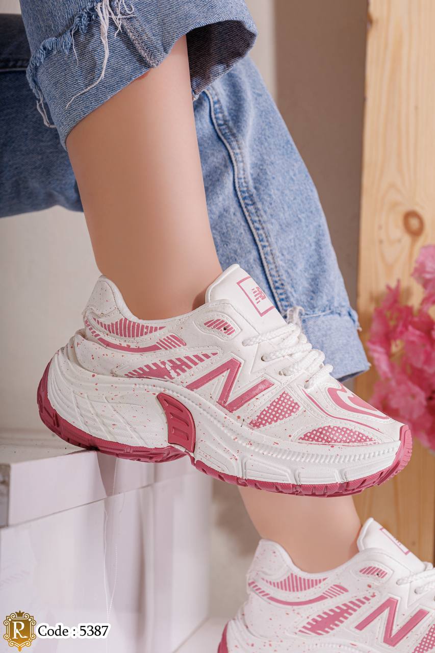 sneaker-5387