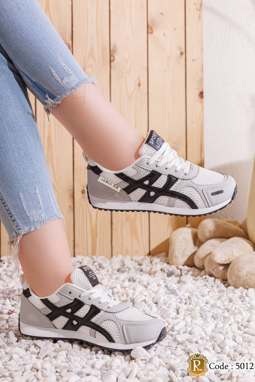 sneaker-5012