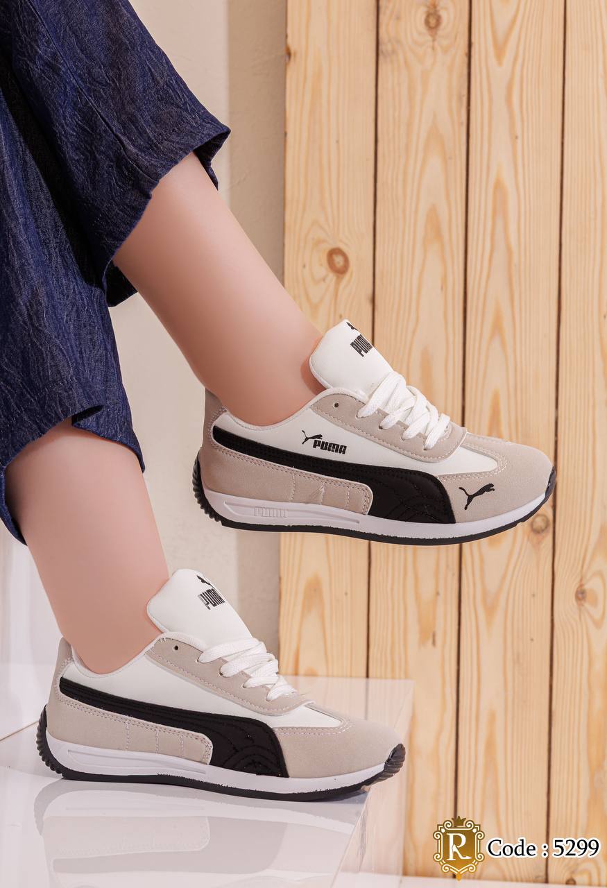 sneaker-5299