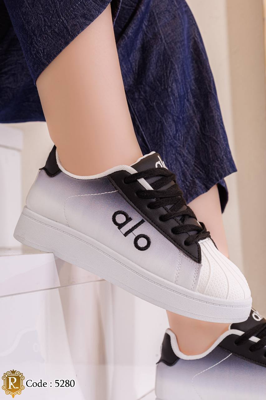 sneaker-5280