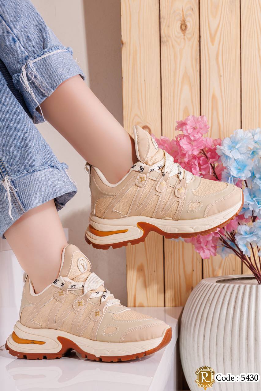 sneaker-5430