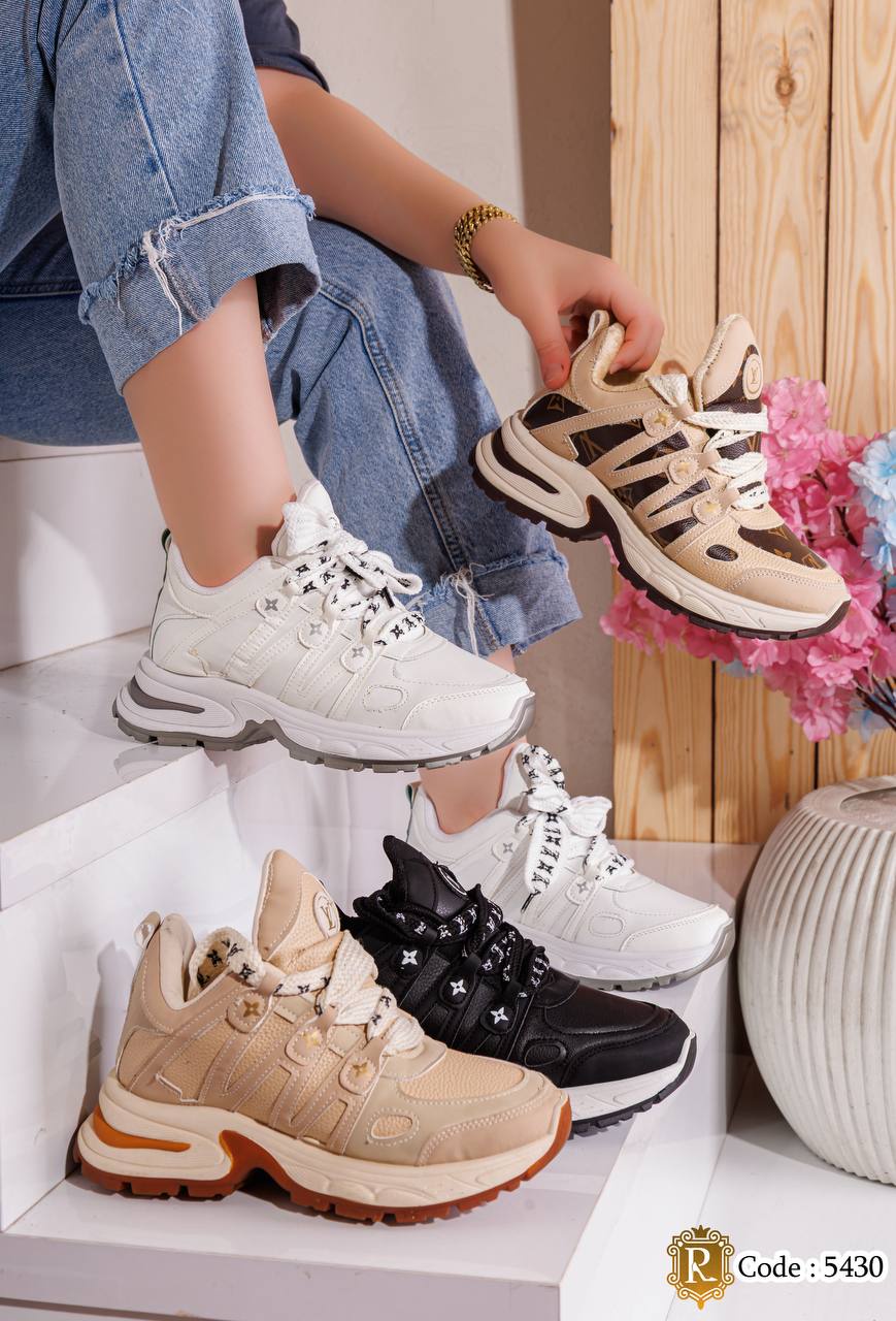sneaker-5430