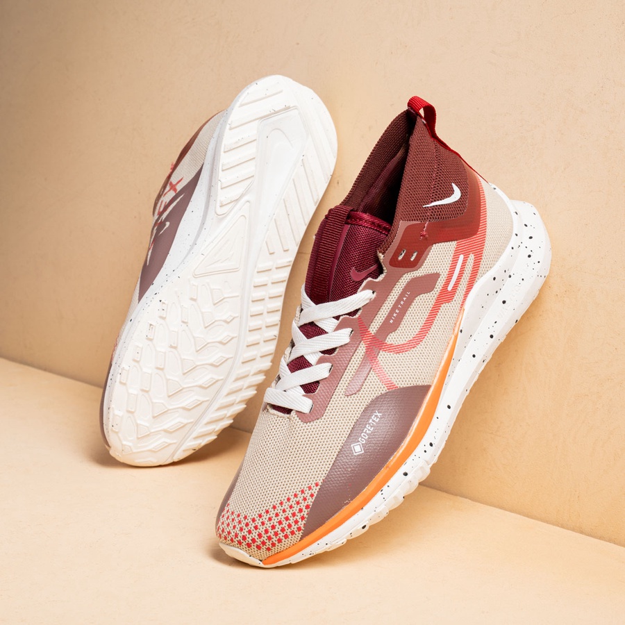 كوتشي Nike Running vev4 