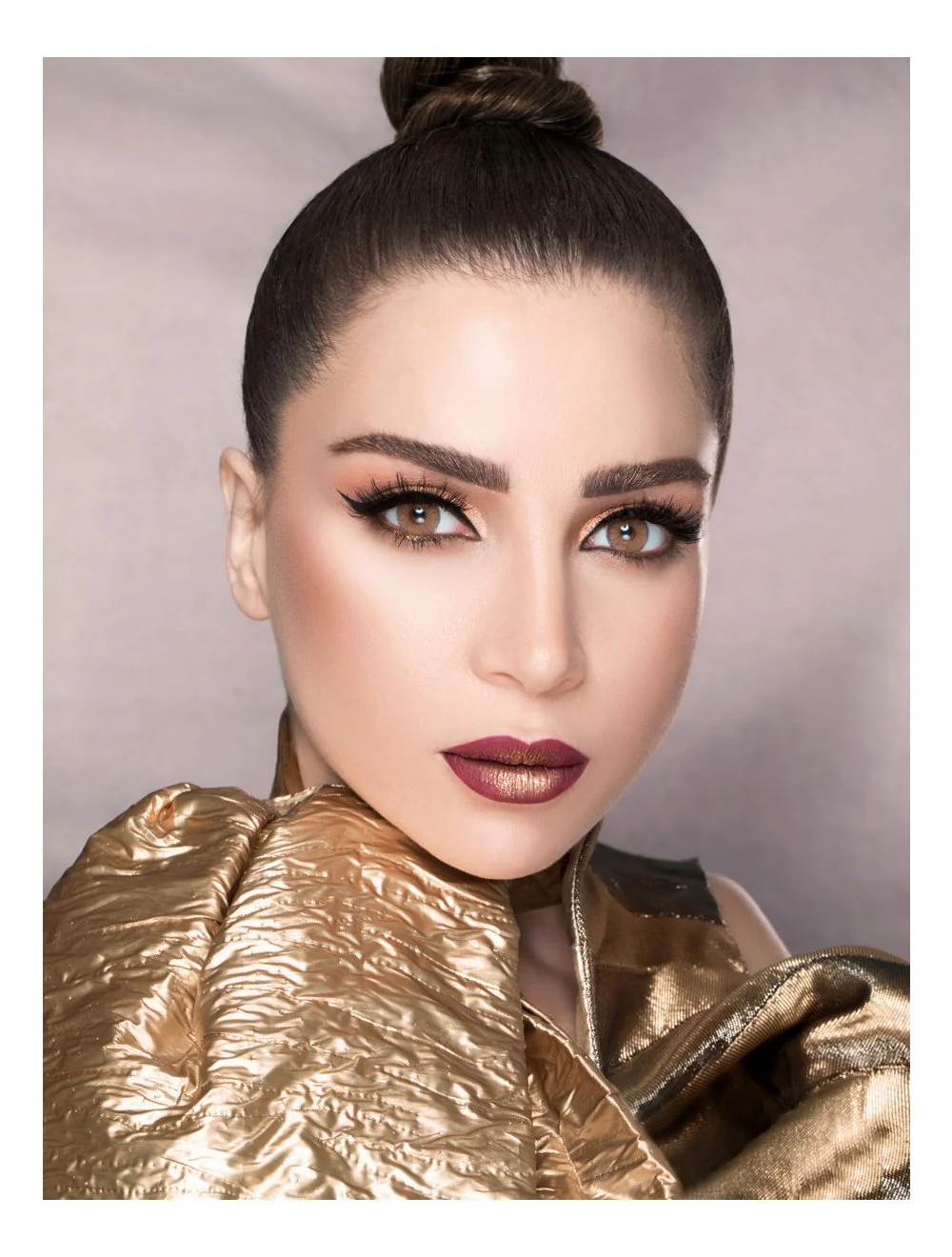 LUMINOUS Latin Brown
