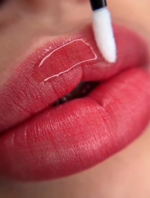 باقة الشفاه المثالية 💋 (Perfect Lips Package)