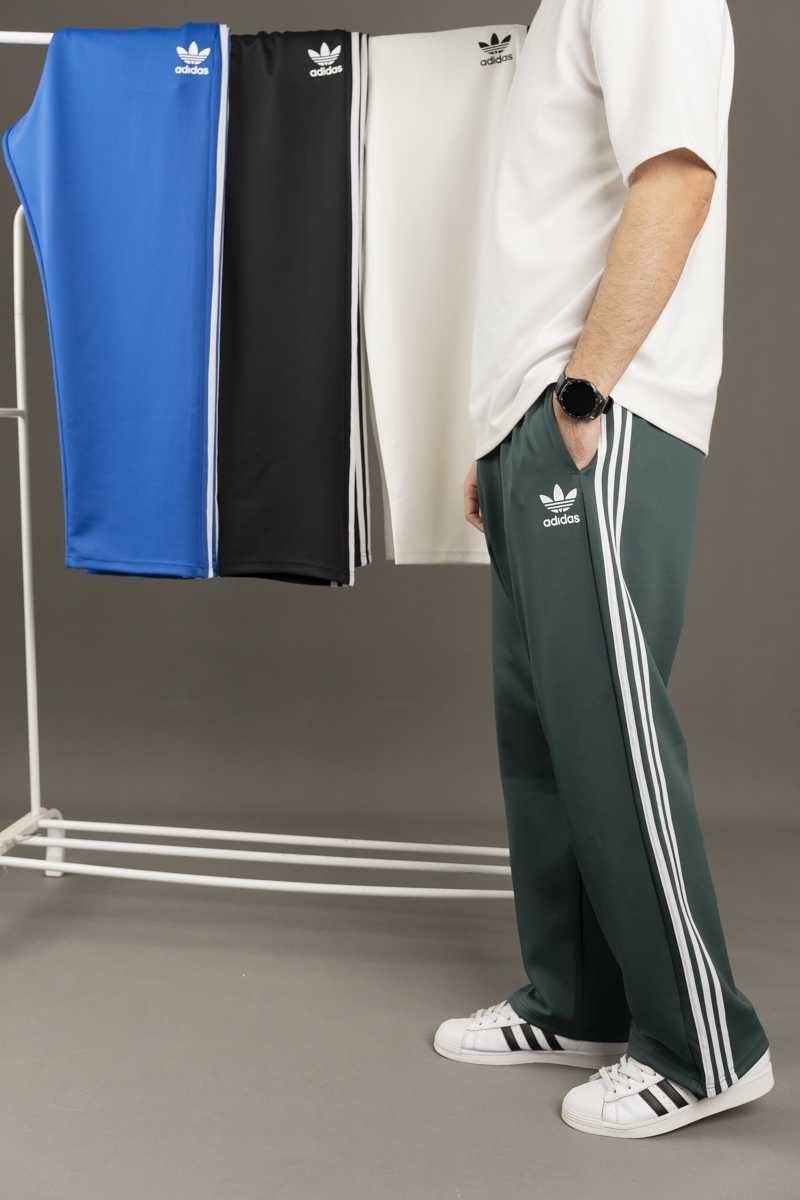 Adidas 3 line sweatpants 