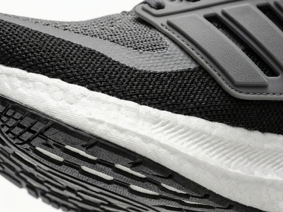 كوتش Adidas-Running-TR101– استيراد فيتنامي – رصاصي