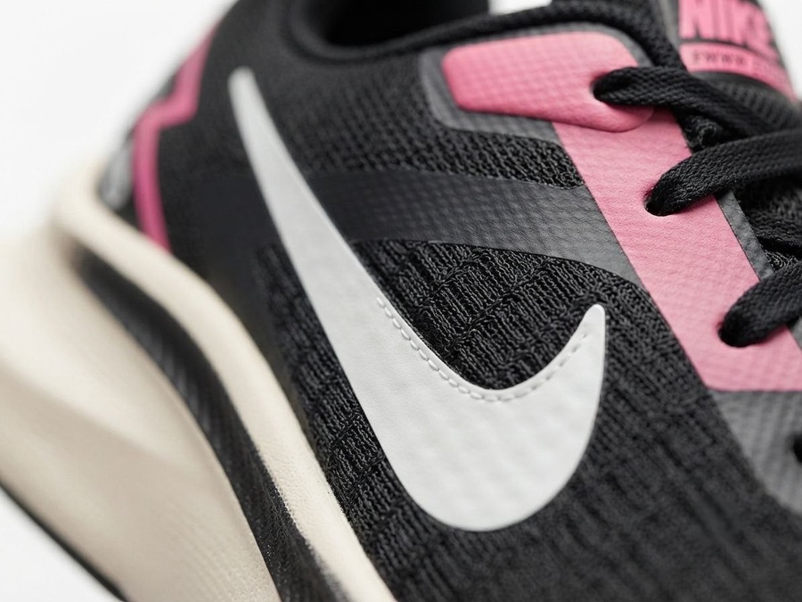 كوتش Running Sneakers – TR102 بينك 