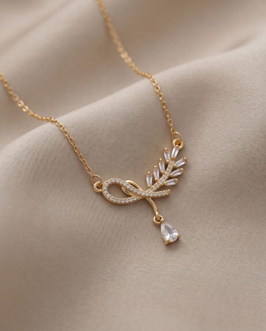  Rawnq Stainless Steel Gold Bow Necklace  