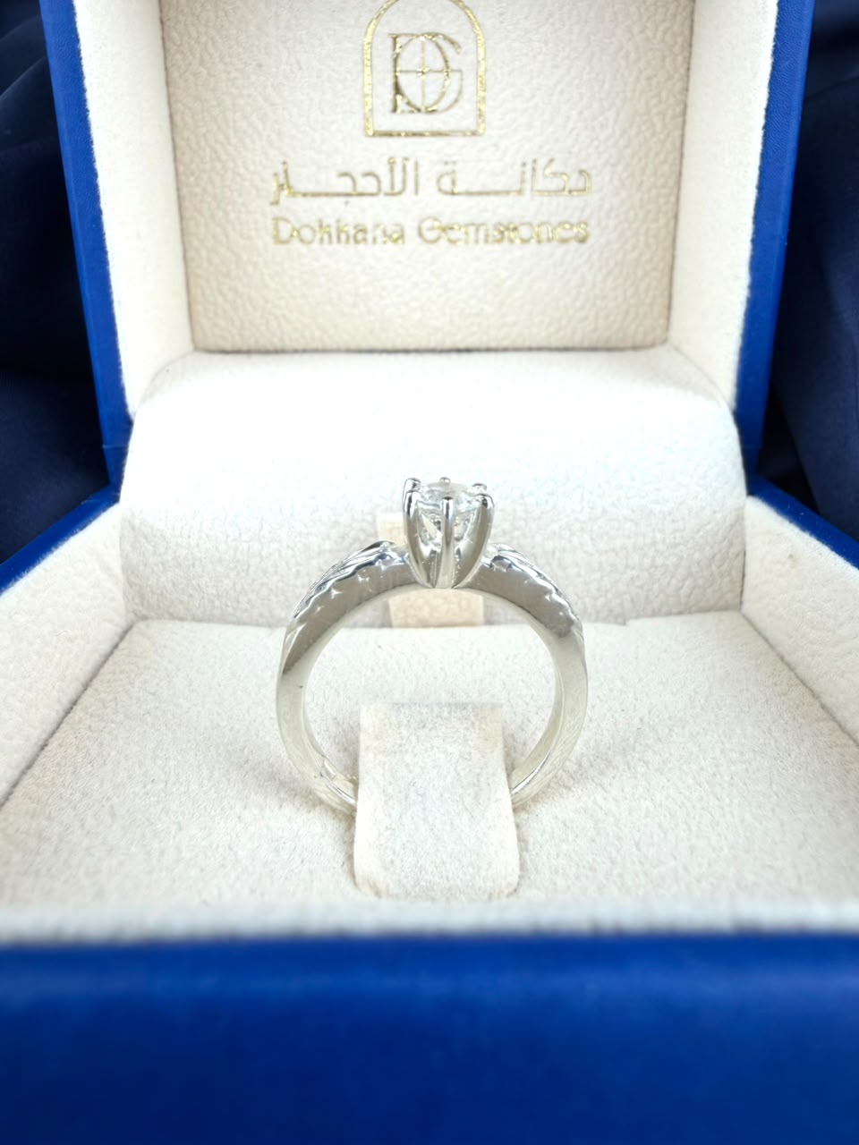 Topaz 925 Silver Ring - IGI certified - Nature's Texture Design 