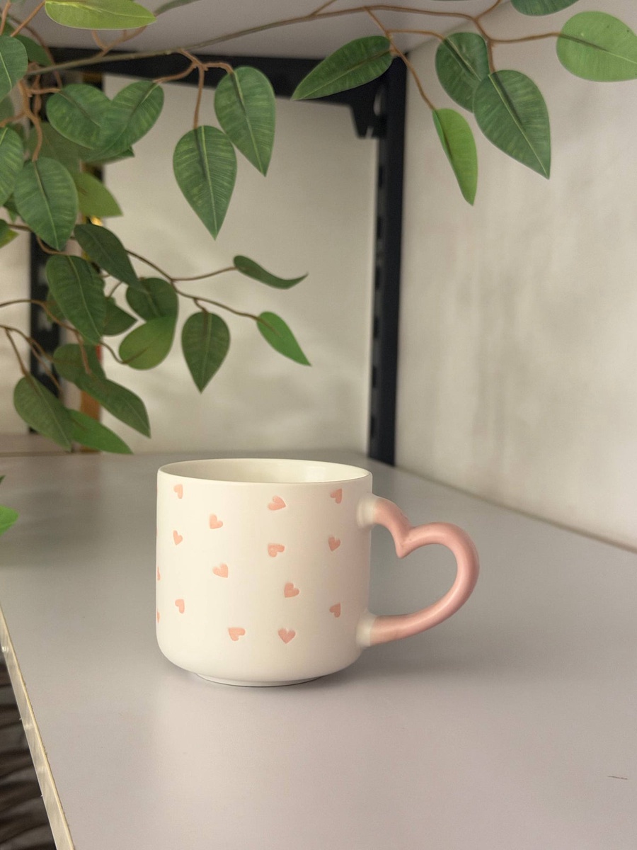 مج "هارت شيب" (Heart Shape Mug)